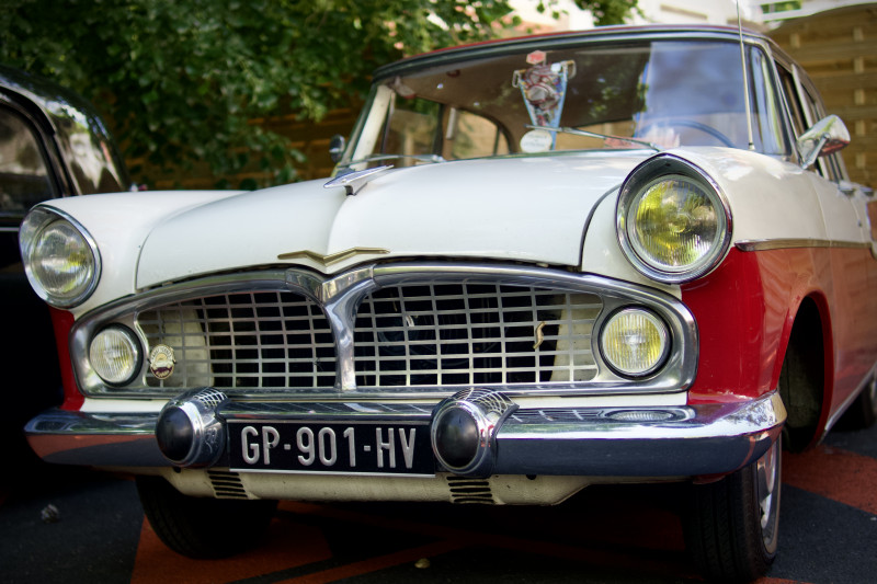 Exposition de voitures anciennes